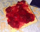 Foto langkah ke 10 dari resep Kue Strawberry dengan Selai Homemade.