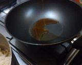 Foto del paso 12 de la receta: Chow fan con aceite de sésamo (guiso de arroz frito)