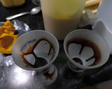 Foto del paso 9 de la receta: Cóctel: Lúcurrina Sour 🍹