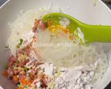 Foto langkah ke 4 dari resep Bihun Kentang.