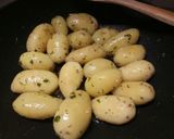 A picture of step 3 of Garlic and parsley butter sautèed new potatoes 🎄.