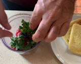 Foto del paso 4 de la receta: Cazuela de merluza y langostinos con su caldo