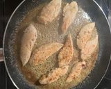 A picture of step 3 of Chicken over garlic Parmesan spaghetti.