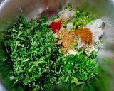 A picture of step 2 of Mooli Ke Parathe.
