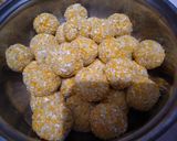 Foto langkah ke 4 dari resep Bola Bola Pisang Isi Coklat Lumer.