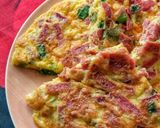 A picture of step 3 of Smoked Beef and Green Onions Omlette.
