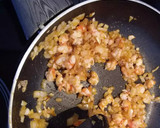Foto del paso 4 de la receta: Sandwich relleno de espinacas y gambones