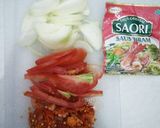 Foto langkah ke 2 dari resep Cumi asam pedas gurih.
