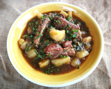 Foto del paso 10 de la receta: Estofado de patata con espárragos silvestres y carne de cerdo
