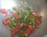 A picture of step 2 of Paneer bhurji.