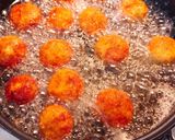 Sajtos-cukkínis golyók recept fázis 3 fotója
