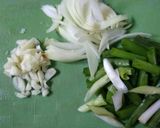 Foto langkah ke 3 dari resep Ayam Goreng Mentega.