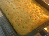 Focaccia con sal y romero