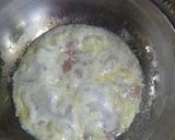 Foto langkah ke 3 dari resep Sup Sosis Telur.