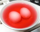 รูปขั้นตอนการทำที่ 2 ของ สลัดไข่ต้มหมูแข็งแรง