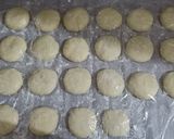 Foto langkah ke 4 dari resep Donat lembut menul waterroux autolysis no telur no kentang.