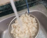 A picture of step 3 of White sauce paneer pasta.