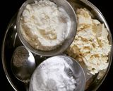 A picture of step 1 of Instant Paneer ke Pede.