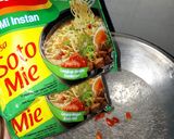 Foto langkah ke 2 dari resep 86. Mie Indomie Soto ala Irma.