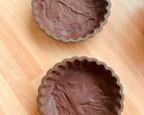 Foto del passaggio 2 della ricetta Tortino Banana e Cioccolato di due ingredienti senza cottura