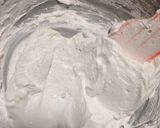 Foto langkah ke 2 dari resep Butter Cream Kokoh.