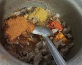 A picture of step 1 of Beef Khowsuey.