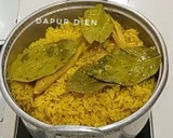 Foto langkah ke 4 dari resep Ketan Kuning Bumbu Serundeng Pedas Manis gurih.