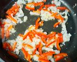 Foto del paso 1 de la receta Tortilla Guisada con Chorizo