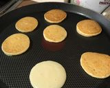 Foto del paso 3 de la receta: Banderillas de mini hotcakes