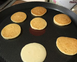 Foto del paso 3 de la receta: Banderillas de mini hotcakes
