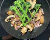 Omelette, mushroom, broccoli & soft Gorgonzola recipe step 4 photo