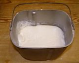 Sonkás, gombás pizza recept fázis 1 fotója