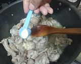 A picture of step 1 of White mutton 😋😋.