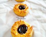 Foto langkah ke 7 dari resep Thumbprint Cookies.