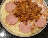 Foto langkah ke 3 dari resep Pizza Peperoni Bolognaise Keto.