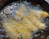 A picture of step 4 of Potato Stuffed Chilli Pakoda.