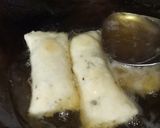 A picture of step 3 of Paneer kachori.
