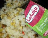Foto langkah ke 6 dari resep Nasi Goreng Nanas.