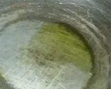 A picture of step 2 of Masala Stuffed idli.