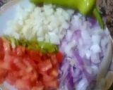 Une image de l'étape 1 de Soupe au pain kabyle (Le reste du pain au petit dés et soupe).