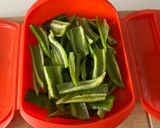 Foto del paso 2 de la receta: Puerros Asados con Salsa Romesco de Pimientos Italianos en Microondas …