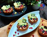 A picture of step 5 of Granola cups with fruit yogurt filling.