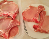 Foto del paso 3 de la receta: Chuleta de cerdo con cremoso de patata