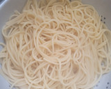 Foto del paso 3 de la receta: Spaghetti alla marinara (con sepia, gambones y almejas)