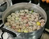 รูปขั้นตอนการทำที่ 2 ของ ข้าวต้มหมูเด้ง