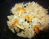 Foto del paso 6 de la receta: Pimientos rellenos con bacalao y arroz sobre salsa de tomate