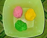 Foto langkah ke 1 dari resep Sate Singkong Pelangi.