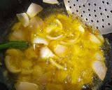 A picture of step 3 of Masala Bhindi Do Pyaza.