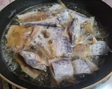 Foto langkah ke 1 dari resep Sambal Leunca Ikan Asin.