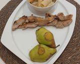 Foto del paso 7 de la receta Menú Completo: Pasta al Queso Azul en Microondas, Secreto Ibérico al Limón y Peras plancha en miel